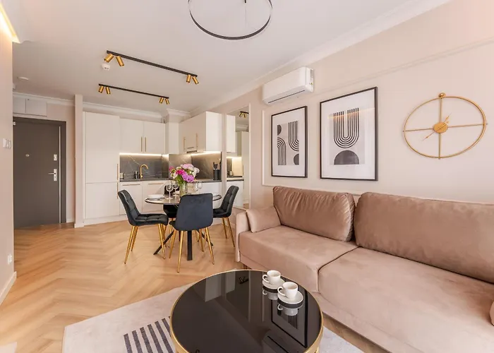 アパート Marina Elegance Kollataja 7a- By Perlowa Przystan Rent コウォブジェク