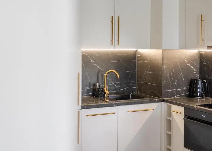 アパート Marina Elegance Kollataja 7a- By Perlowa Przystan Rent コウォブジェク